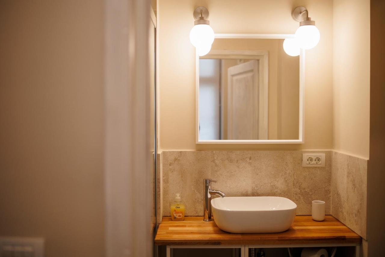Jolie Flat In The Heart Of The City Timişoara Exterior foto