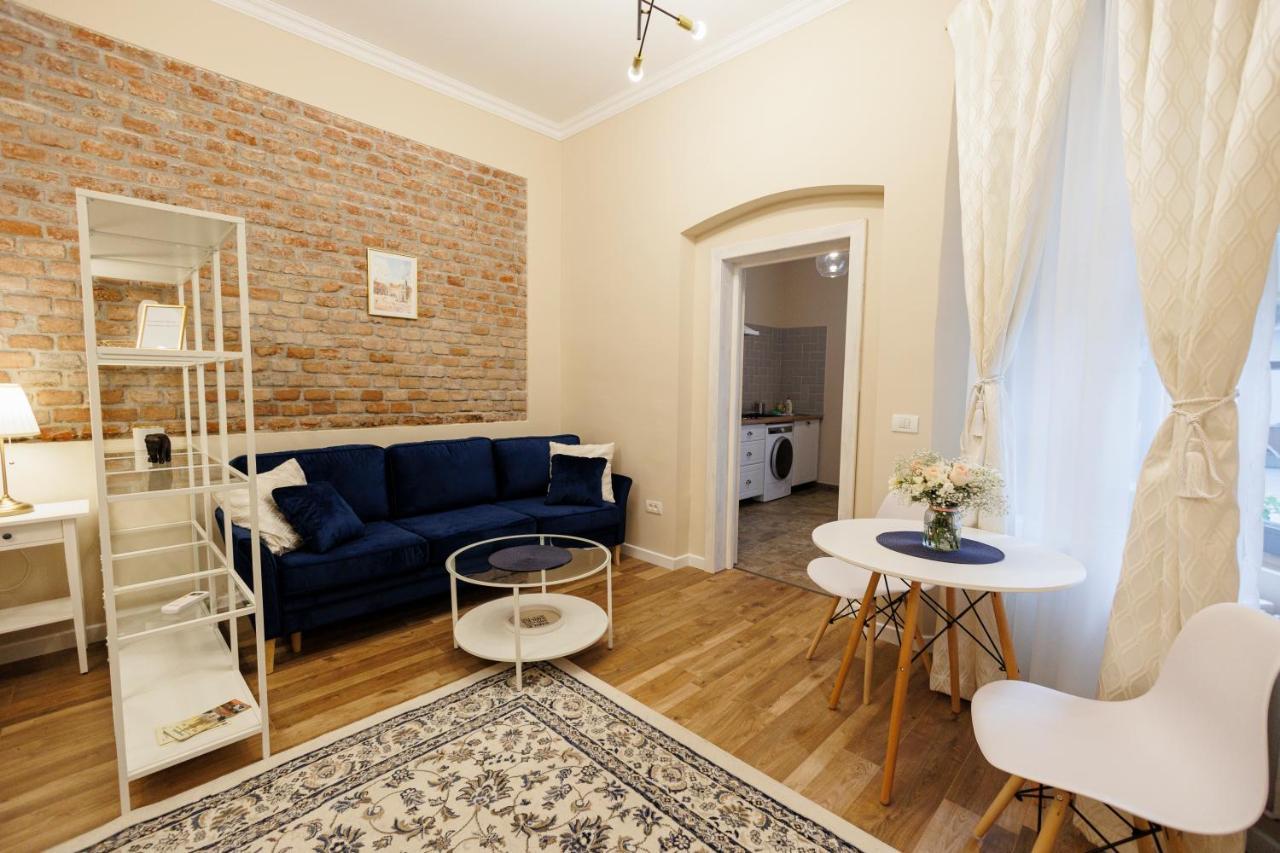 Jolie Flat In The Heart Of The City Timişoara Exterior foto